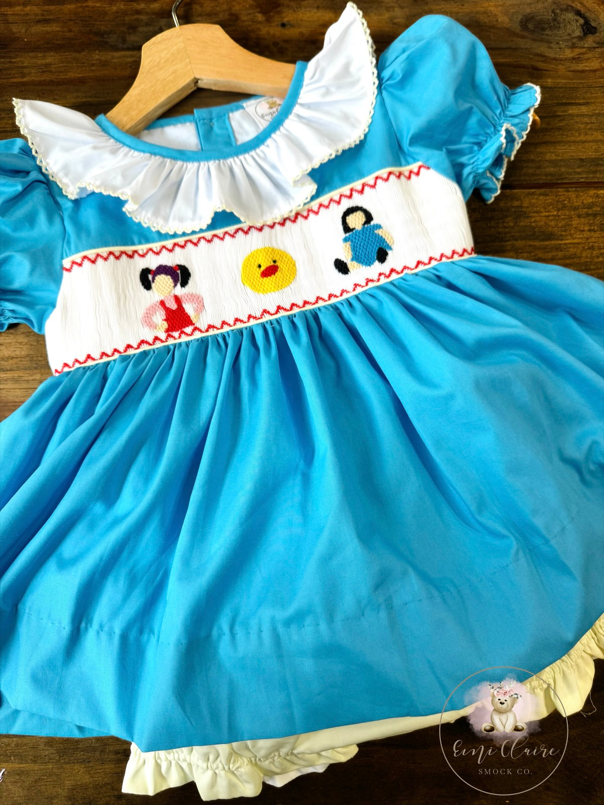 RTS SMOCKED COMFY COUCH FRIENDS BLOOMER SET(NON-CUSTOMIZABLE, PLEASE LEAVE BOX BLANK) SHIPS IN 5 BUSINESS DAYS