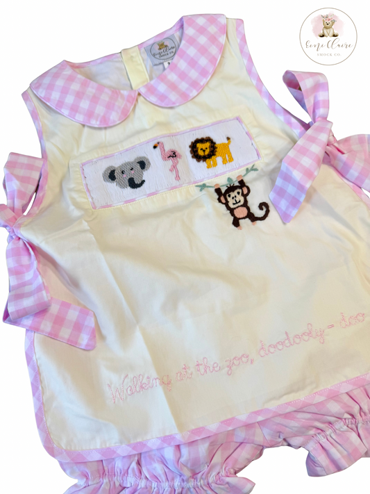 RTS WALKING AT THE ZOO, DOODOOLY-DOO APRON SET (NON-CUSTOMIZABLE, PLEASE LEAVE BOX BLANK) SHIPS IN 5 BUSINESS DAYS